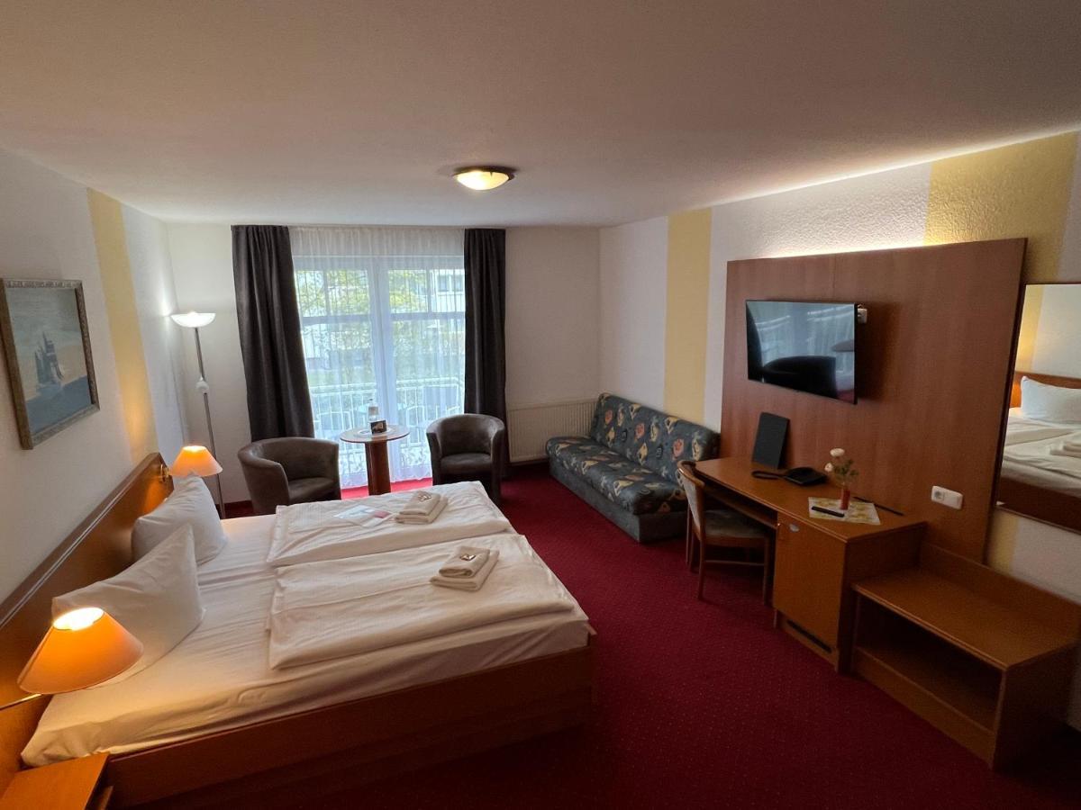 Hotel Poseidon Кюлунгсборн Екстер'єр фото